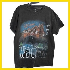 Alpha Collective Welcome to Wild Wyoming Graphic Tee Washed Black Mens Medium